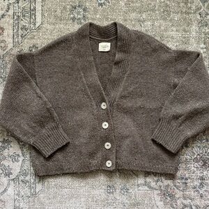 Jaggery London Rosalia Brown Cropped V-Neck Button Cardigan